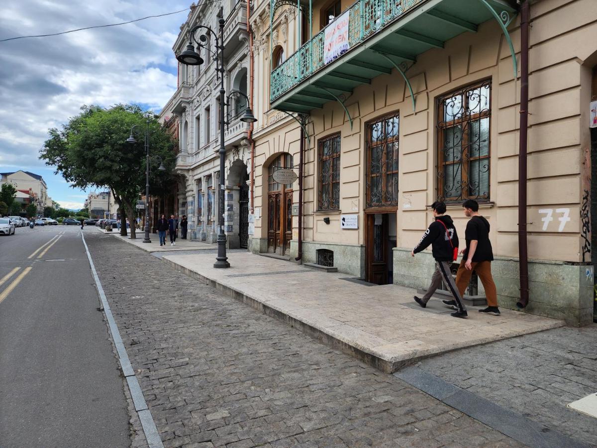 Gala Hostel Tbilisi Eksteriør bilde